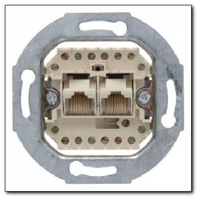 Gniazdo przyłączeniowe UAE 8/8-biegunowe kat. 3; ; Mechanizmy Numer katalogowy: 534539