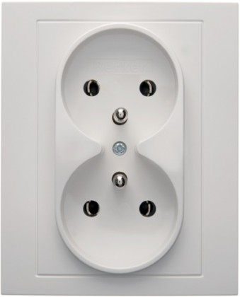 Gniazdo podwójne z uziemieniem komplet; śnieżnobiały; B.Kwadrat Numer katalogowy: 5361838989