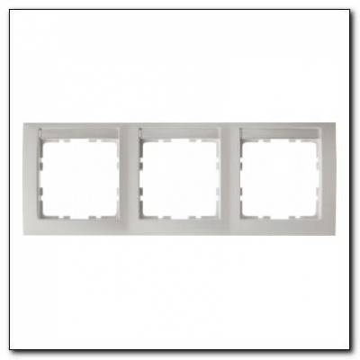 Ramka 3-krotna pozioma z polem opisowym; śnieżnobiały, połysk; S.1 Numer katalogowy: 10238919