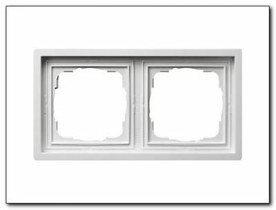 Ramka podwójna Gira F100 biały